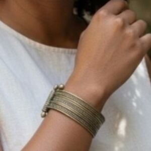 Elegant Gold-Toned Bracelet